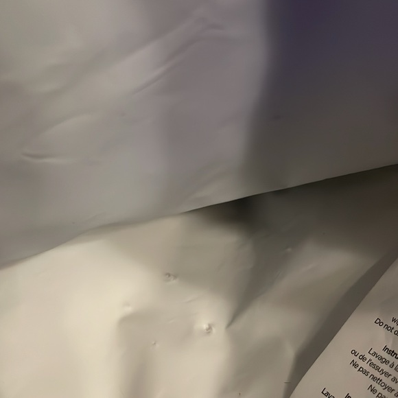 Morgan Home- Travel/makeup bag, blue colored w/white lettering & strap - Picture 9 of 13